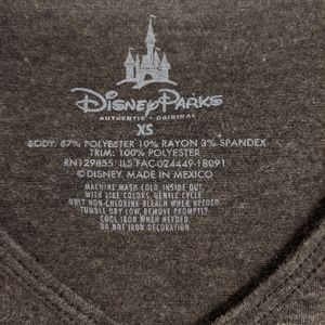 Disneyland XS tshirt